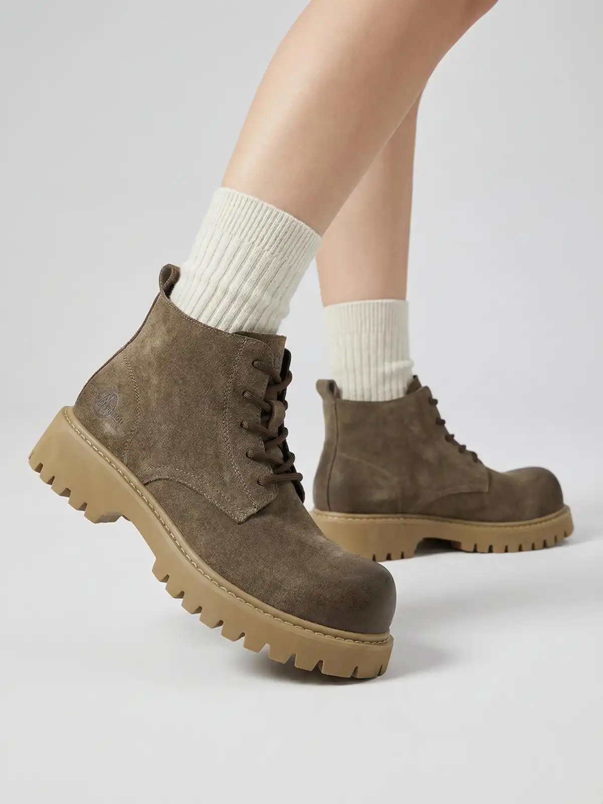 ACUPUNCTURE | Classic Upturned Toe Lace-Up Martin Boots