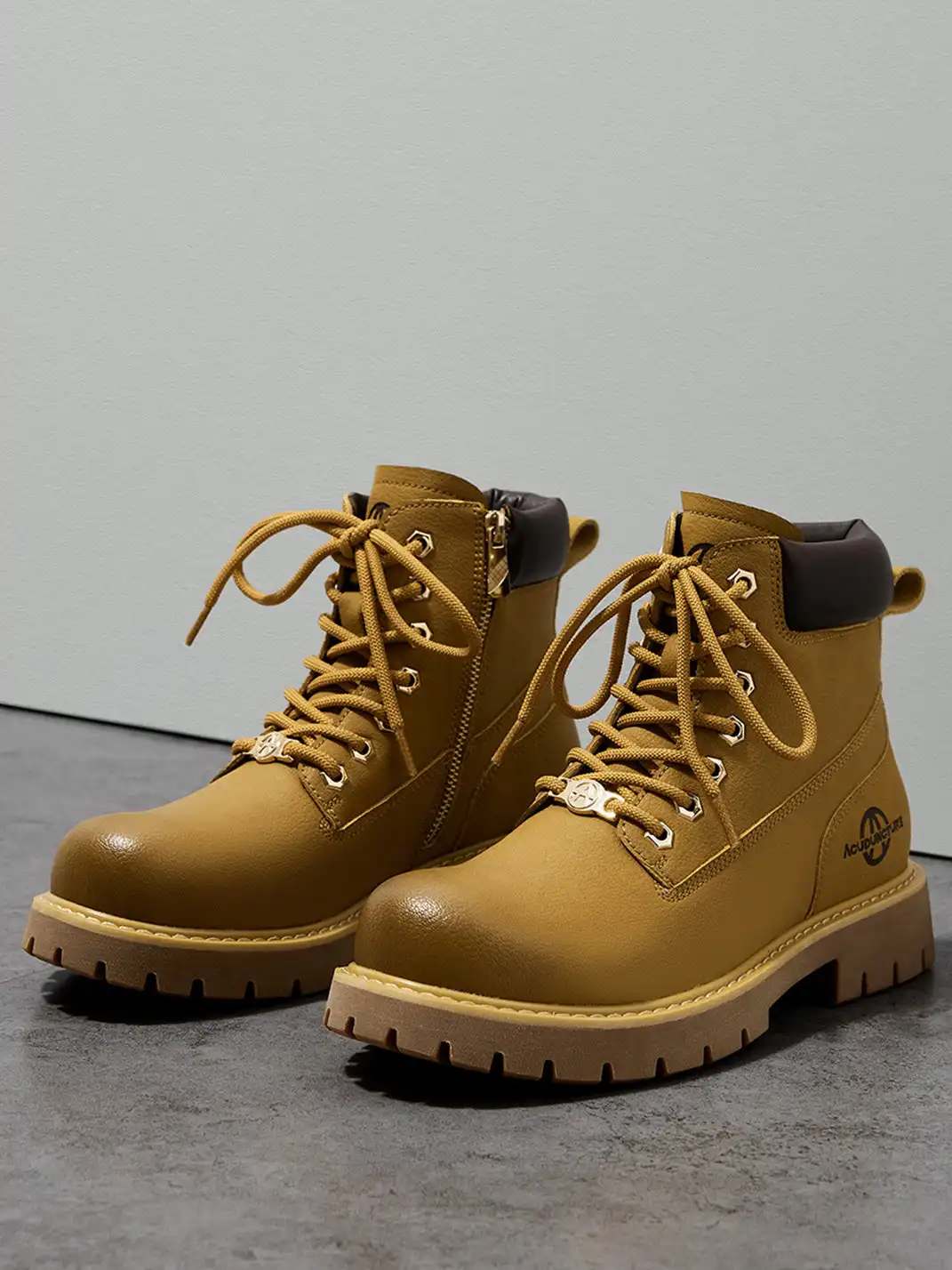 ACUPUNCTURE | Zipper Entry Mid-Ankle Martin Boots