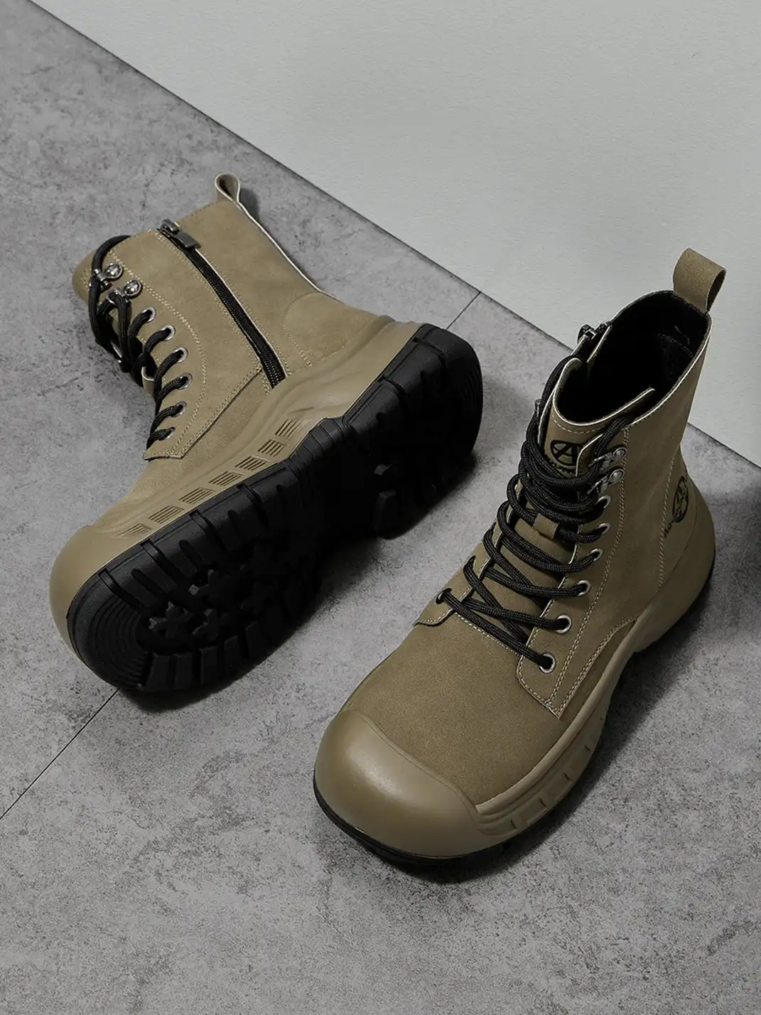 ACUPUNCTURE | Protective Toe Lace-Up Martin Boots