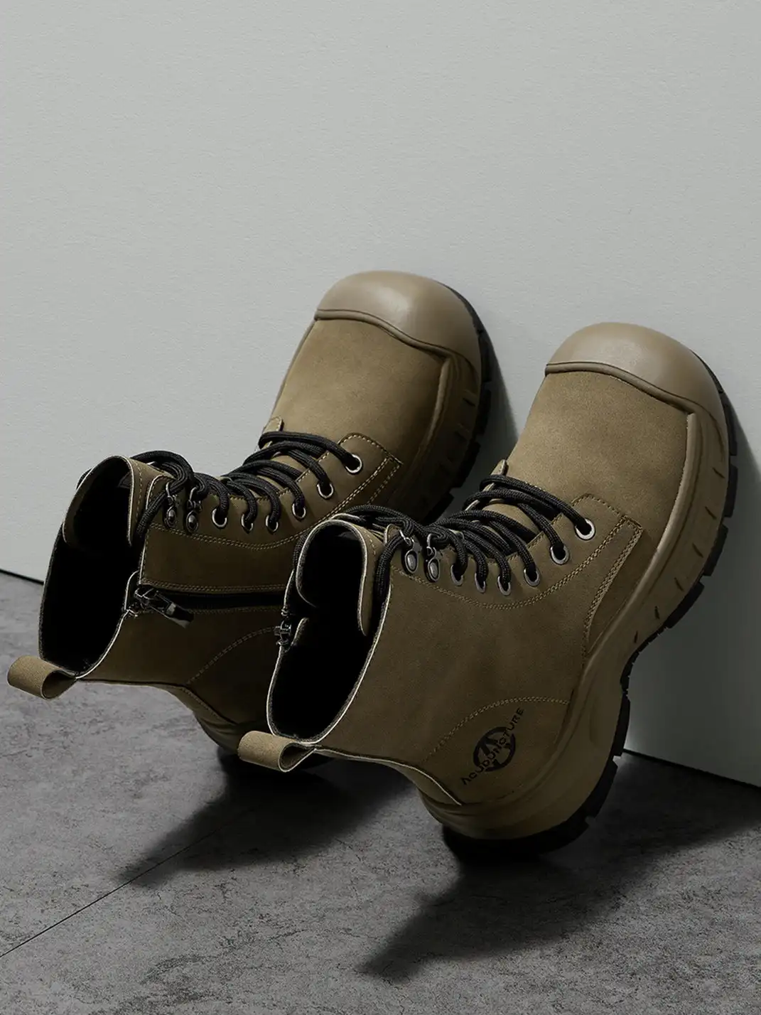 ACUPUNCTURE | Protective Toe Lace-Up Martin Boots
