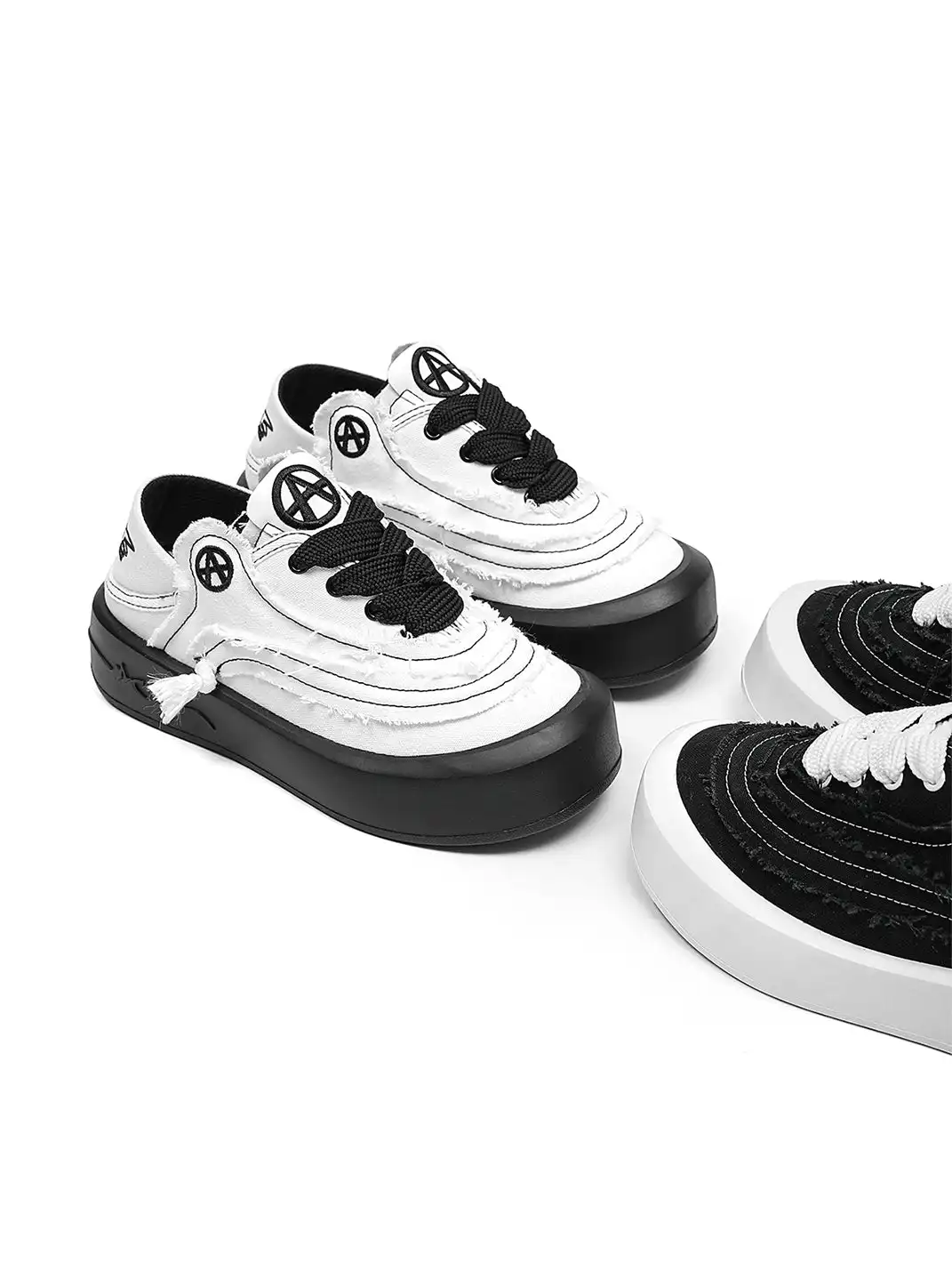 ACUPUNCTURE | Distressed Canvas Platform Shoes