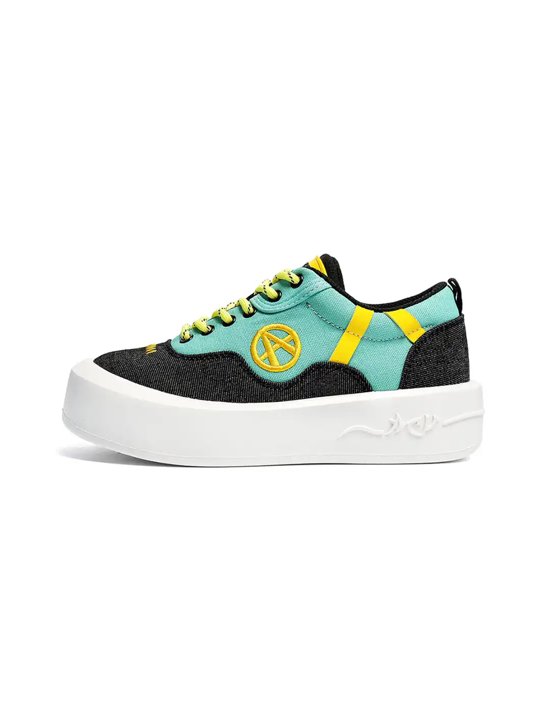 ACUPUNCTURE | Color-Blocked Canvas Platform Sneakers