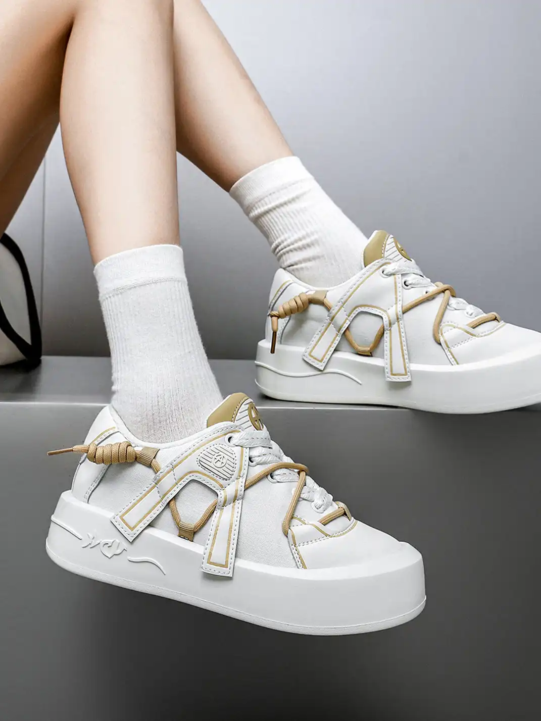 ACUPUNCTURE | Versatile And Stylish Platform Casual Sneakers