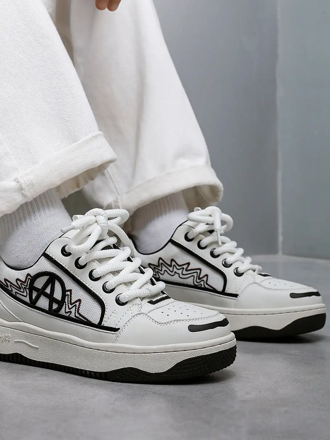 ACUPUNCTURE | Casual Unisex Skate Sneakers