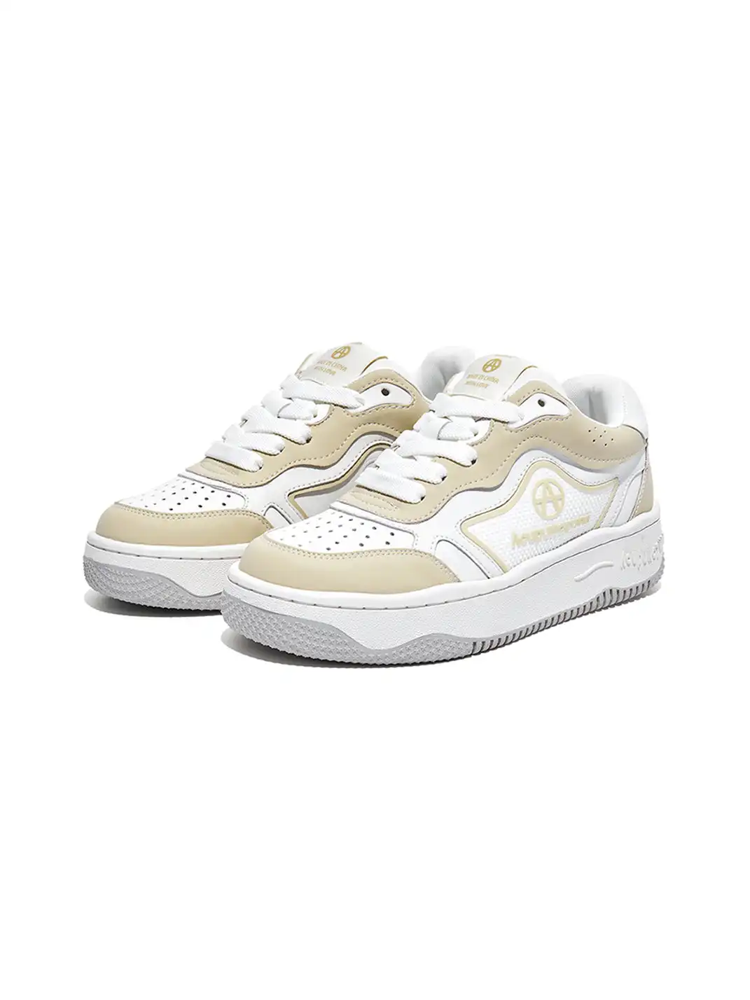 ACUPUNCTURE | Classic Versatile Skate Sneakers