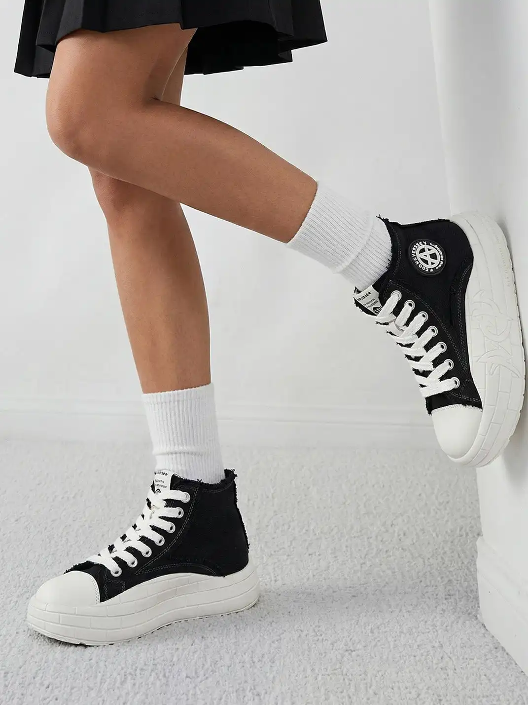 ACUPUNCTURE | High-top Platform Canvas Shoes