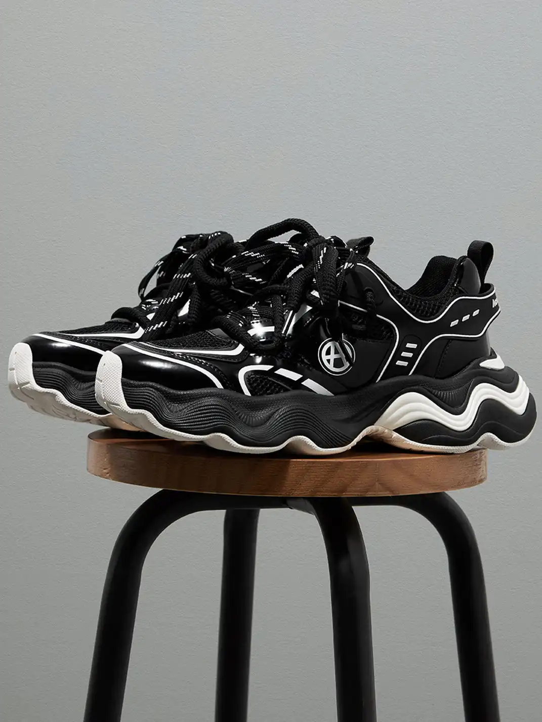 ACUPUNCTURE | Breathable Chunky Dad Sneakers