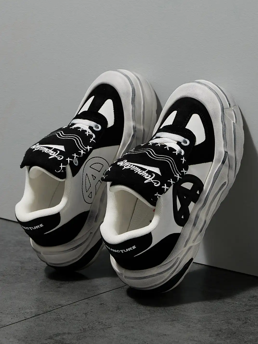 ACUPUNCTURE | Unique Shoe Tongue Chunky Sneakers