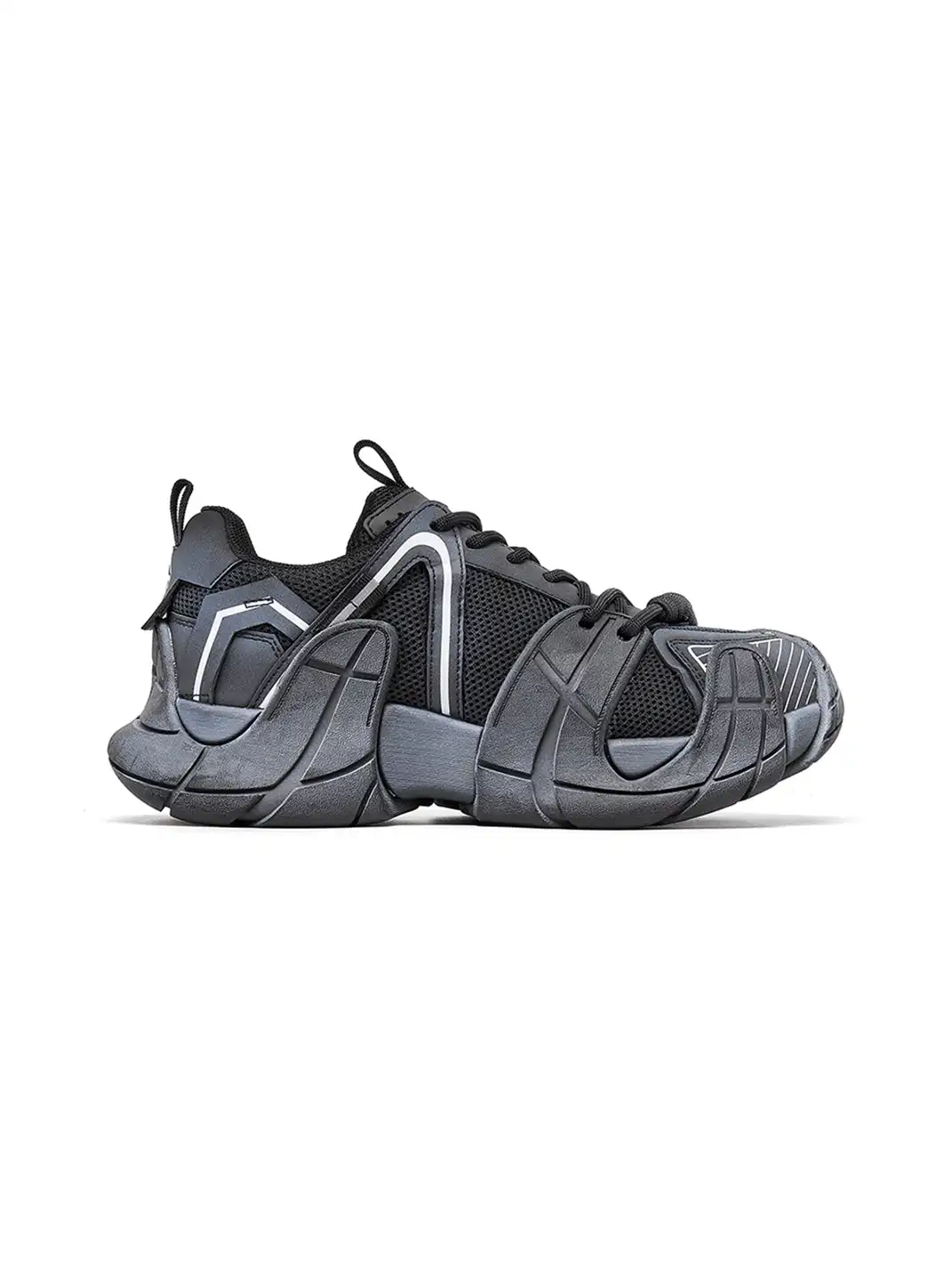 ACUPUNCTURE | Trendy Metallic Accent Platform Sneakers