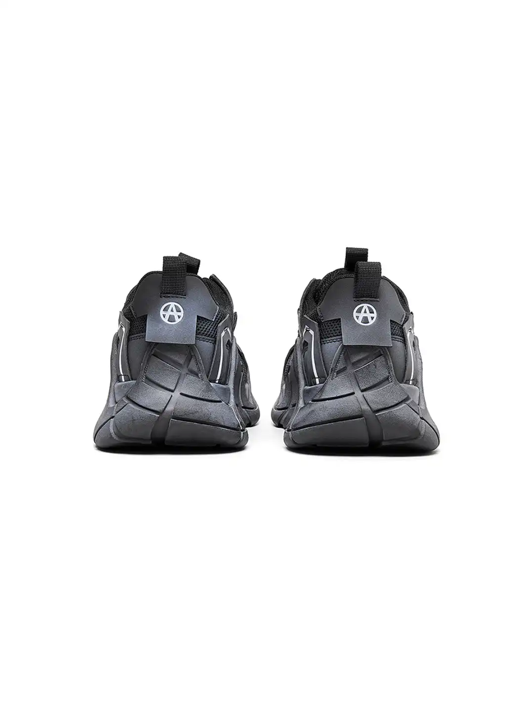 ACUPUNCTURE | Trendy Metallic Accent Platform Sneakers