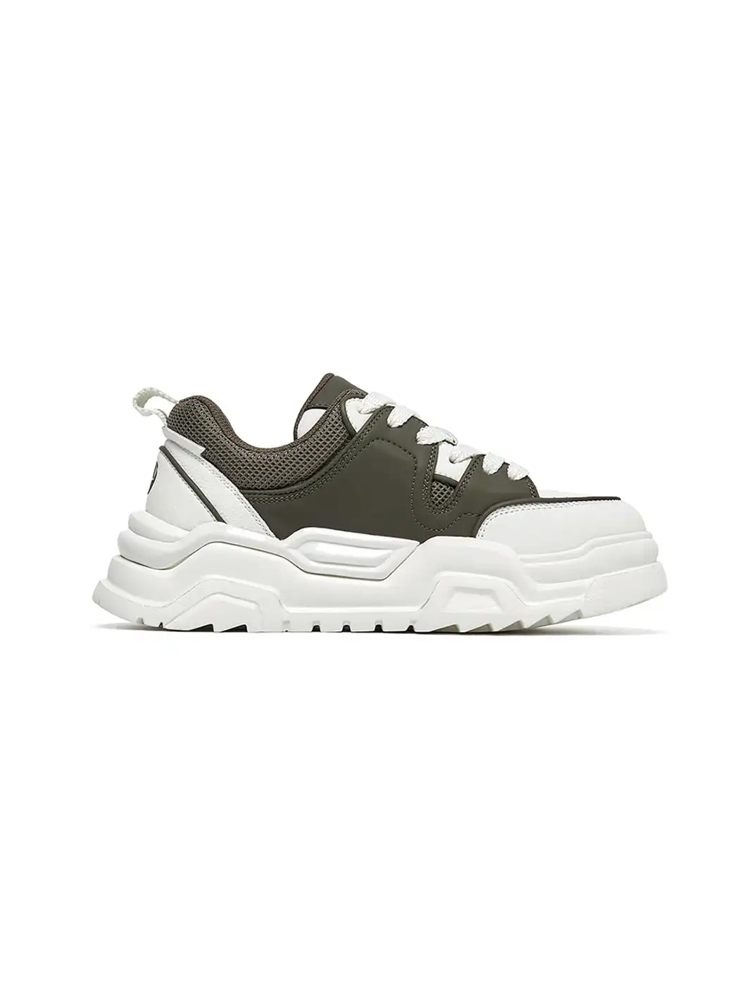 ACUPUNCTURE | Trendy Two-Tone Platform Sneakers