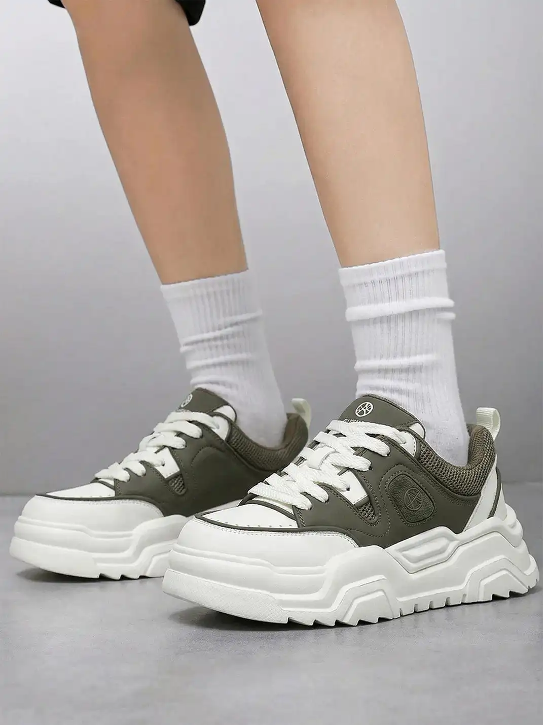 ACUPUNCTURE | Trendy Two-Tone Platform Sneakers