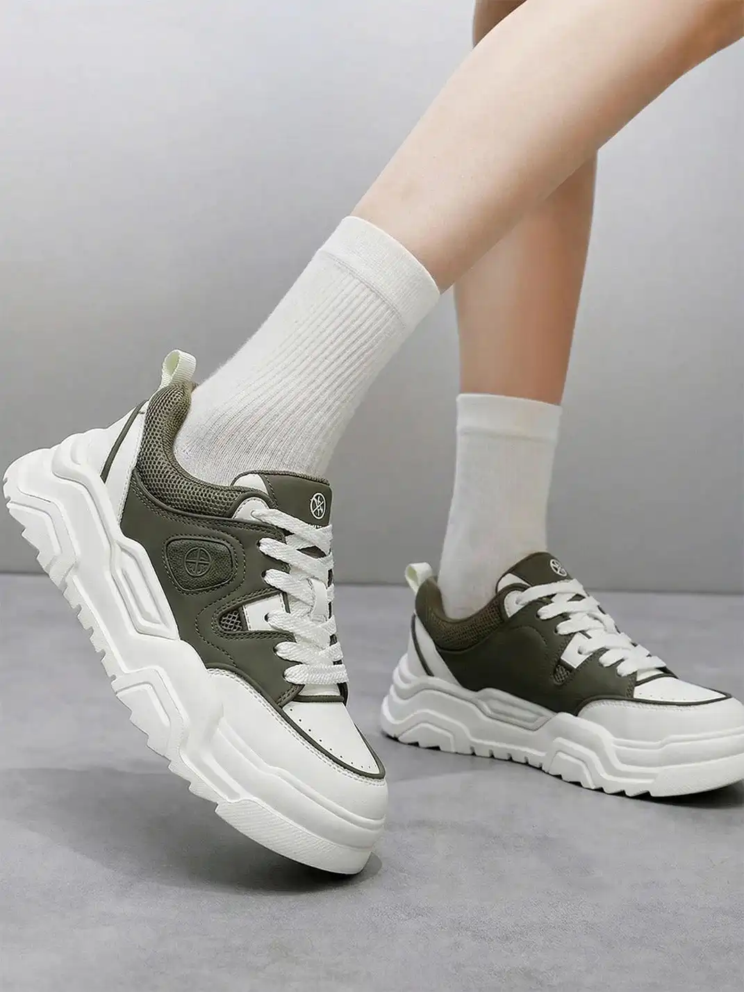 ACUPUNCTURE | Trendy Two-Tone Platform Sneakers