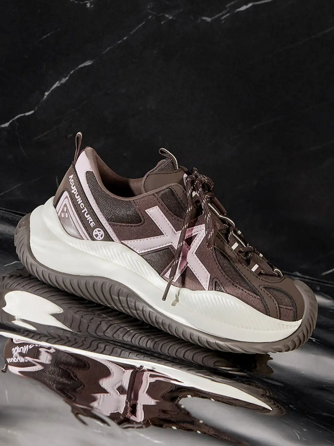 ACUPUNCTURE | Functional Fashion Chunky Sole Sneakers
