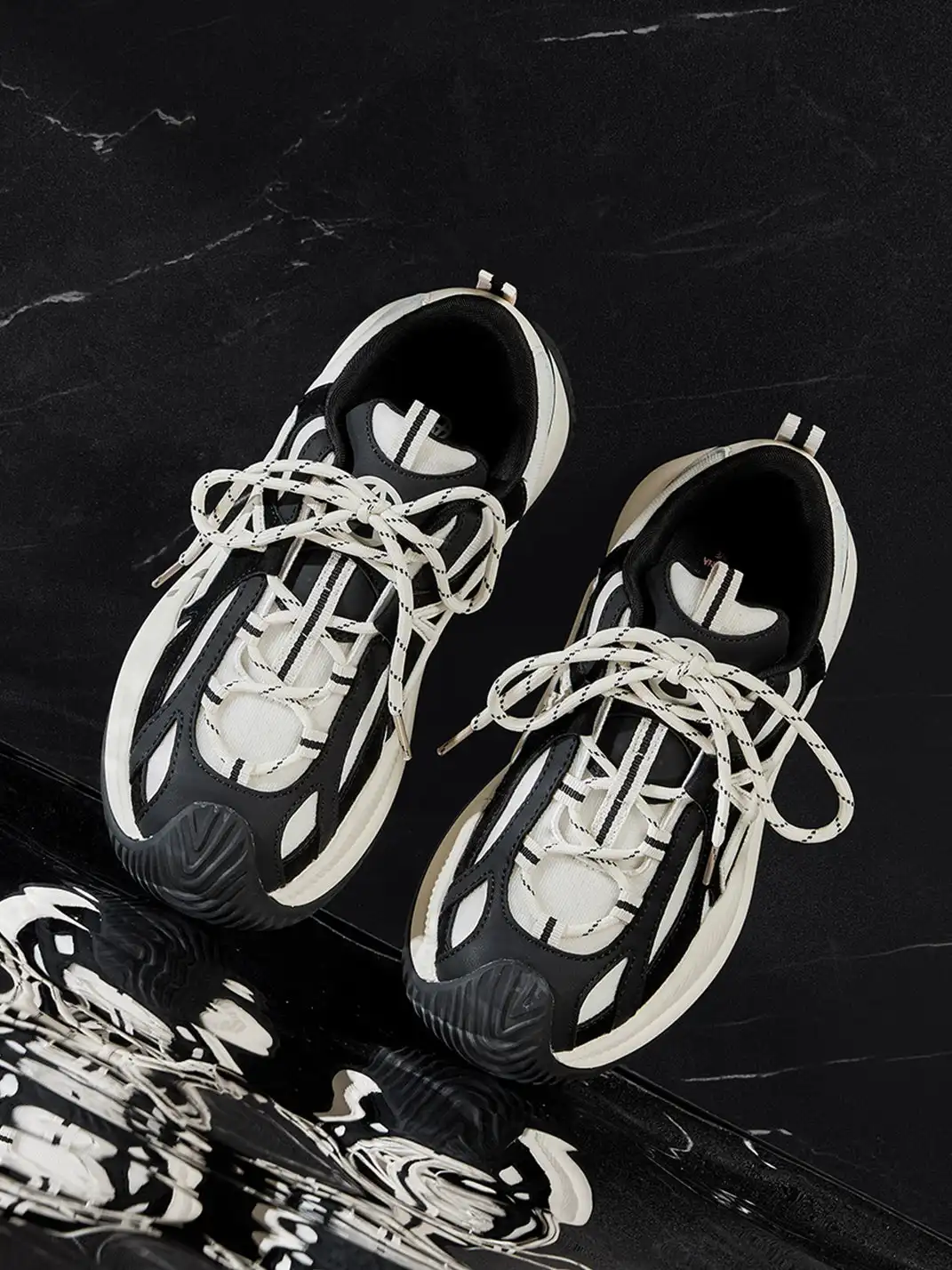 ACUPUNCTURE | Functional Fashion Chunky Sole Sneakers