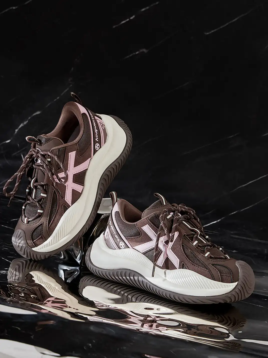 ACUPUNCTURE | Functional Fashion Chunky Sole Sneakers