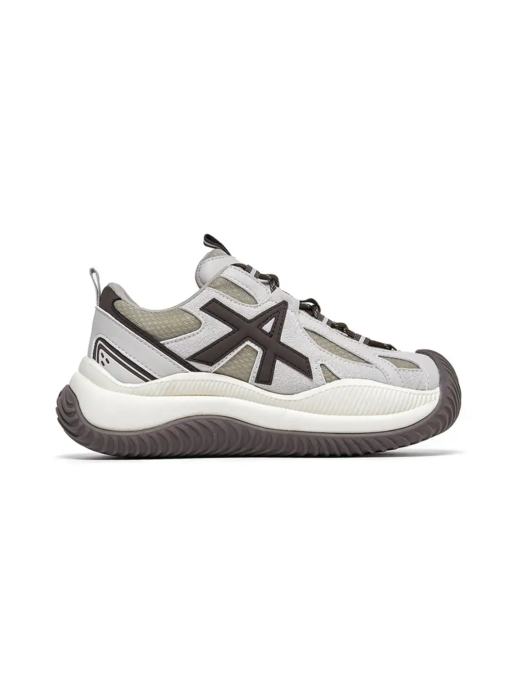 ACUPUNCTURE | Functional Fashion Chunky Sole Sneakers