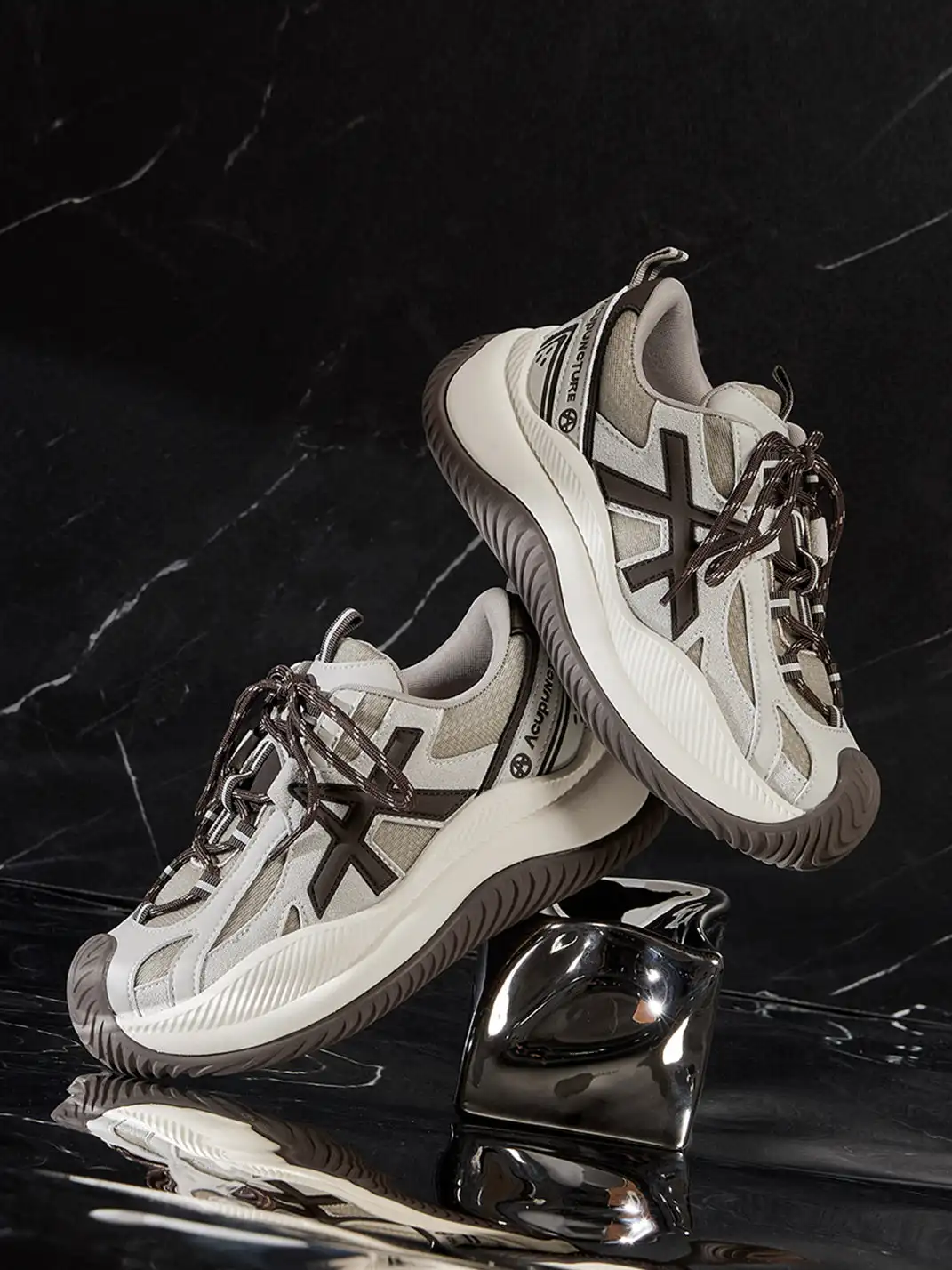 ACUPUNCTURE | Functional Fashion Chunky Sole Sneakers