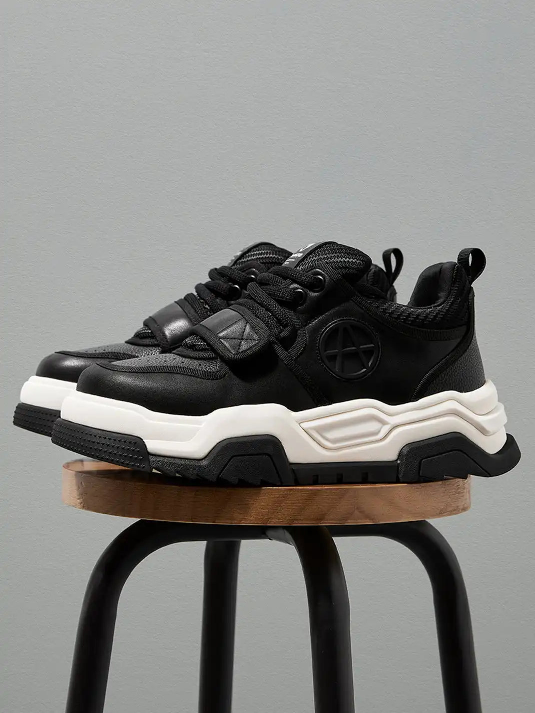 ACUPUNCTURE | Velcro Strap Platform Chunky Sneakers