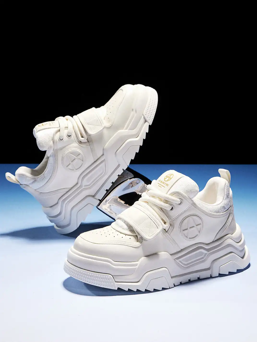 ACUPUNCTURE | Velcro Strap Platform Chunky Sneakers