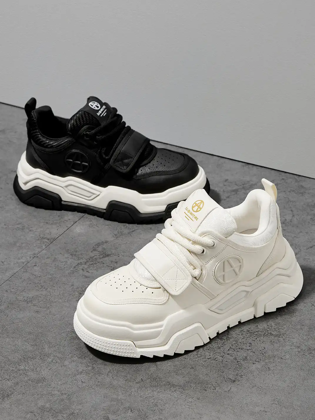 ACUPUNCTURE | Velcro Strap Platform Chunky Sneakers