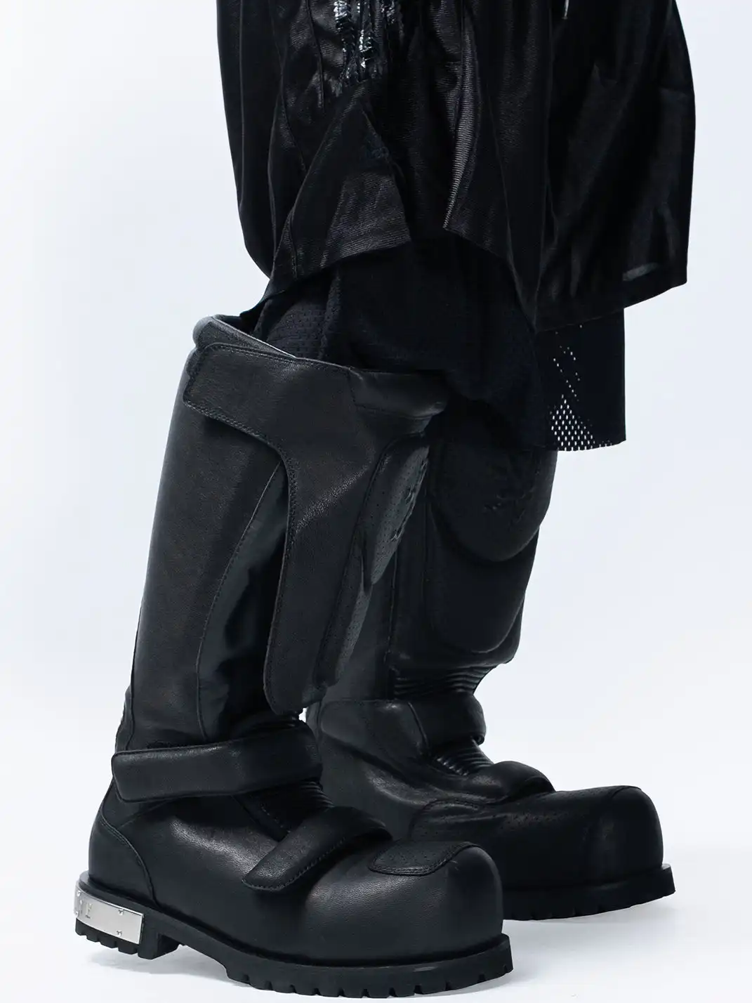 FVVO | Armored Leather Tall Boots