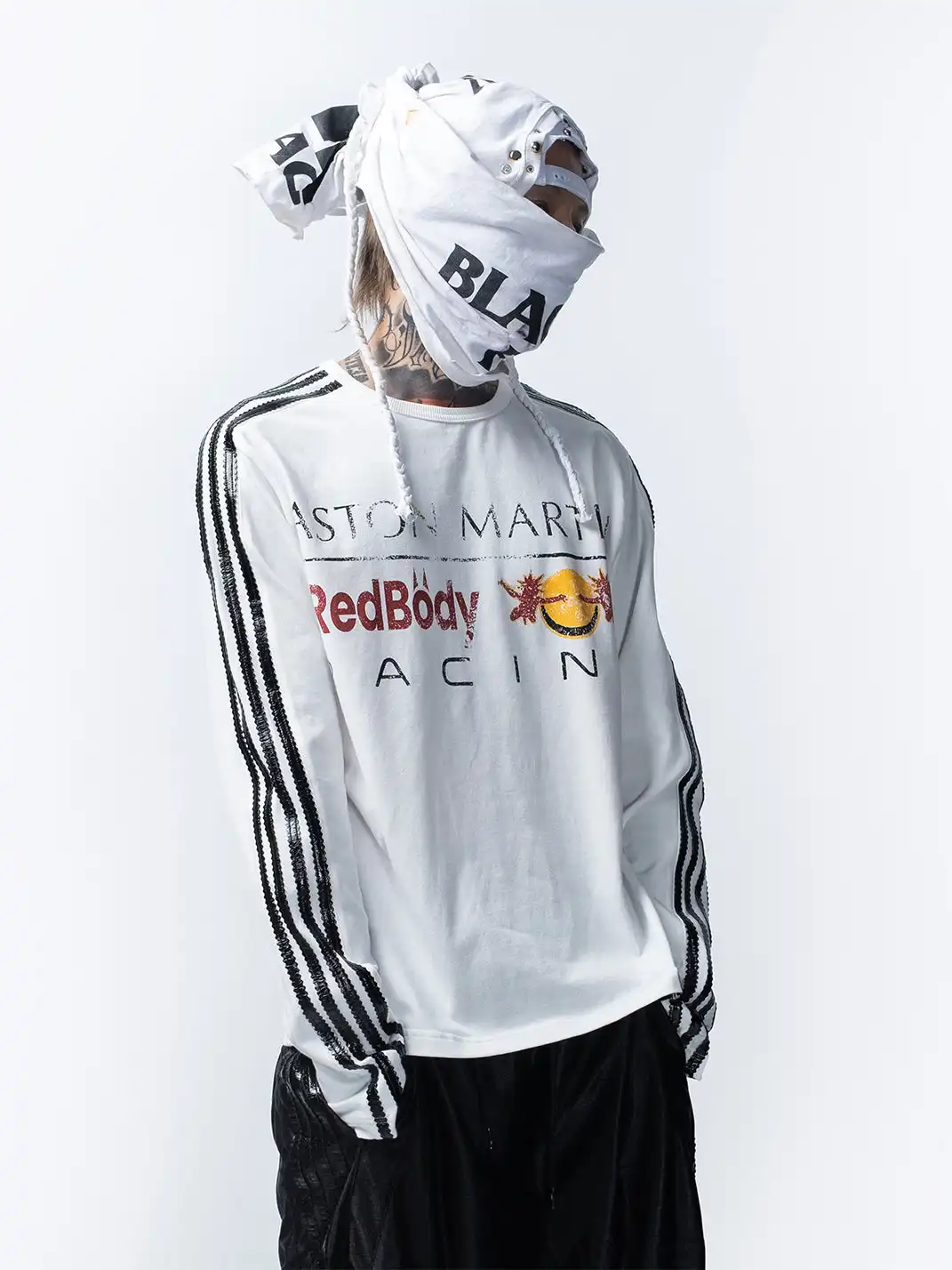FVVO | Parody Logo Slim-Fit Long Sleeve Tee