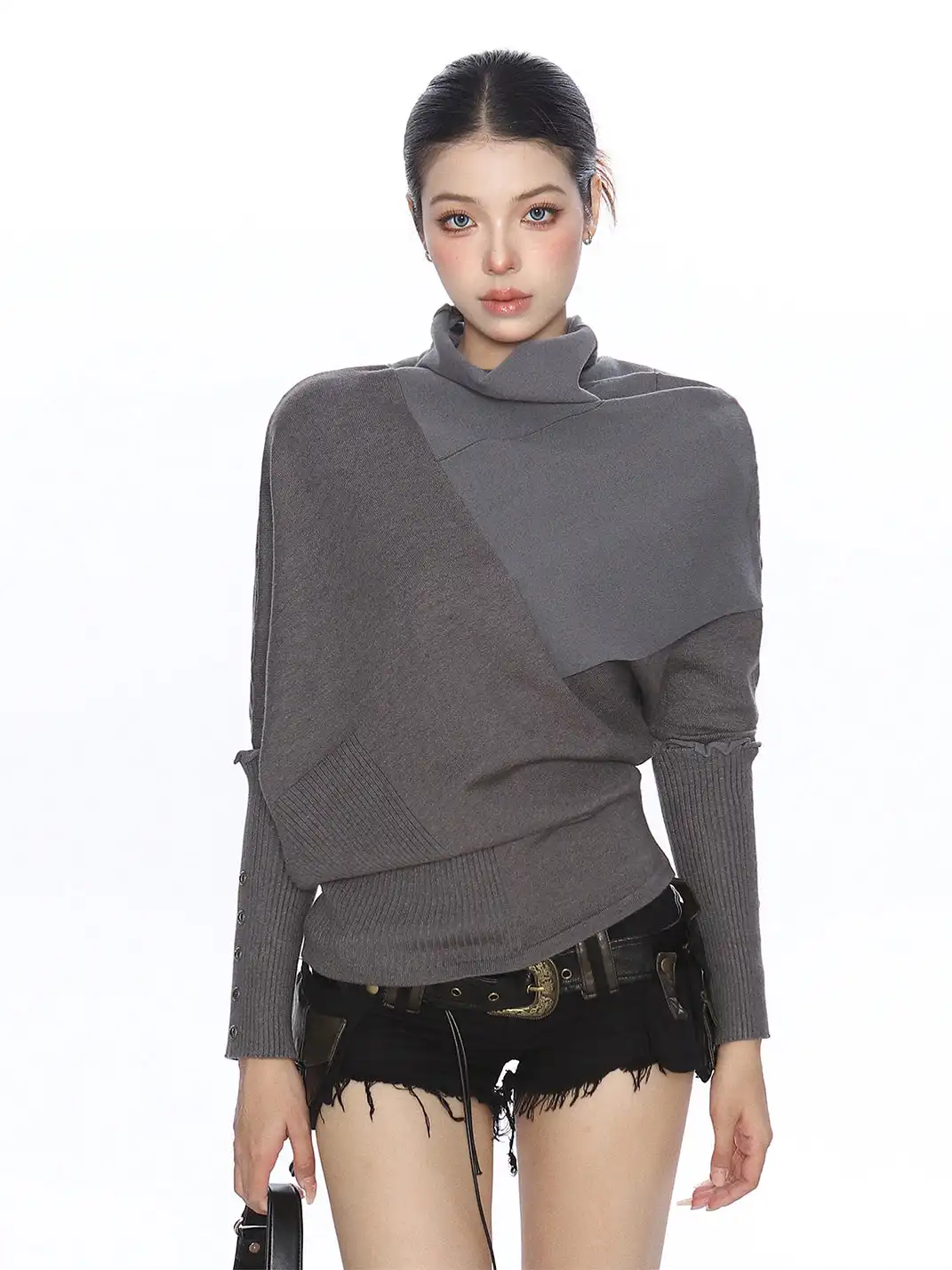 BIGGOLD | Irregular Turtleneck Sweater