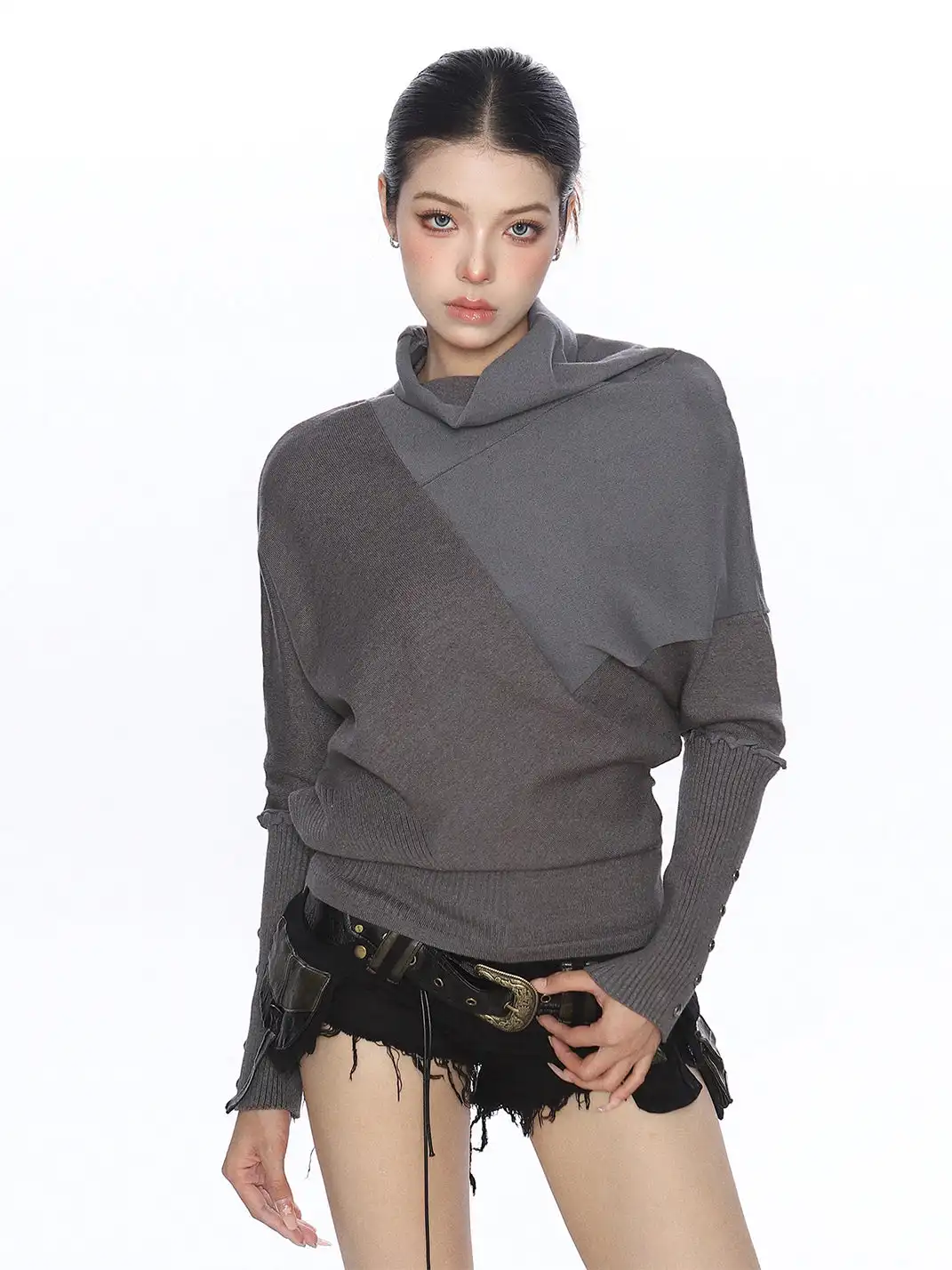 BIGGOLD | Irregular Turtleneck Sweater