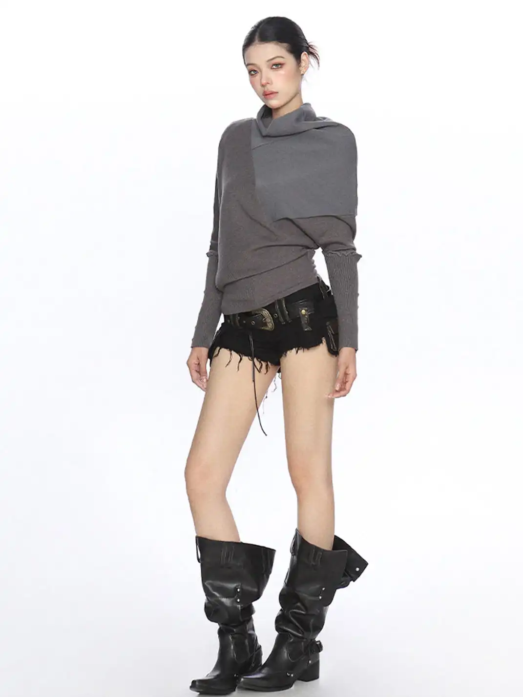 BIGGOLD | Irregular Turtleneck Sweater