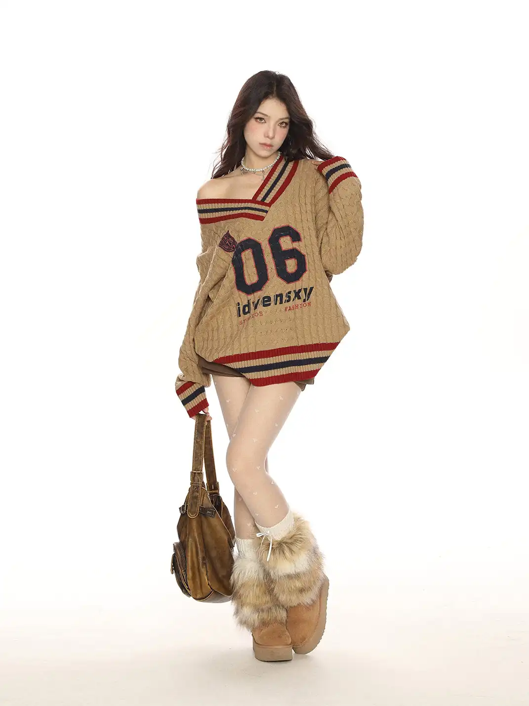 BIGGOLD | Color-Blocked V-Neck Cable Knit Sweater