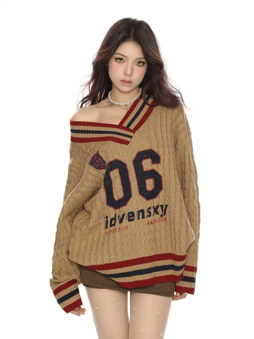 BIGGOLD | Color-Blocked V-Neck Cable Knit Sweater