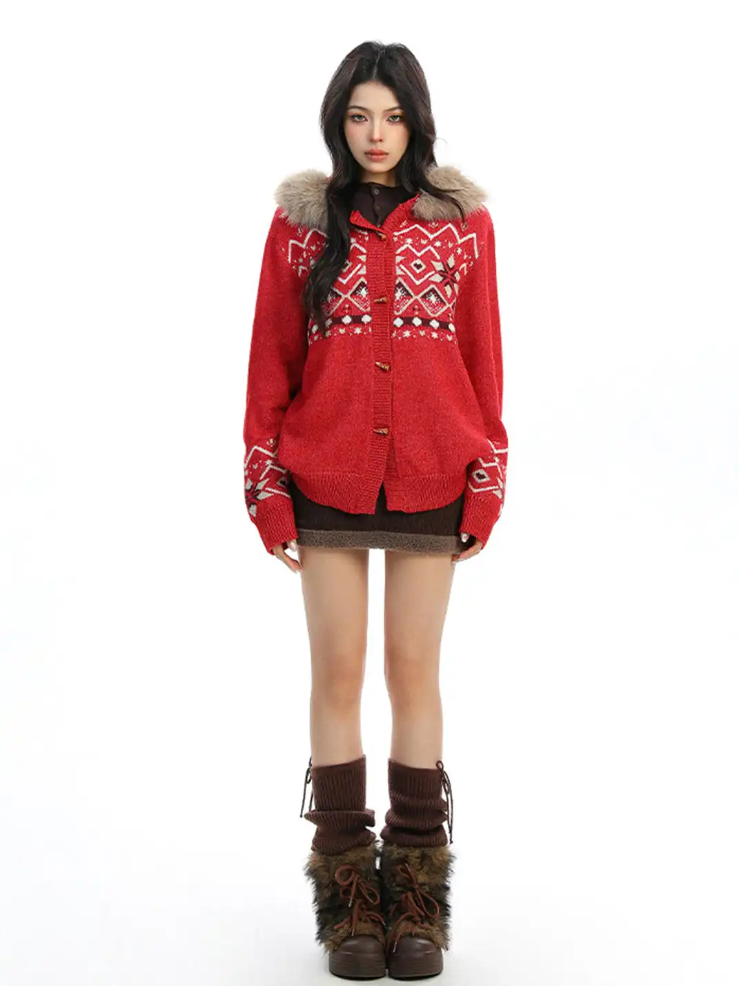 BIGGOLD | Detachable Fur Collar Horn Button Sweater