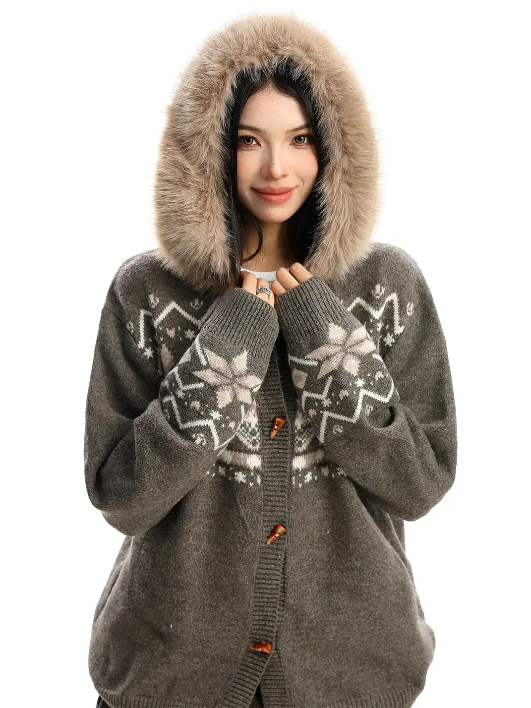 BIGGOLD | Detachable Fur Collar Horn Button Sweater
