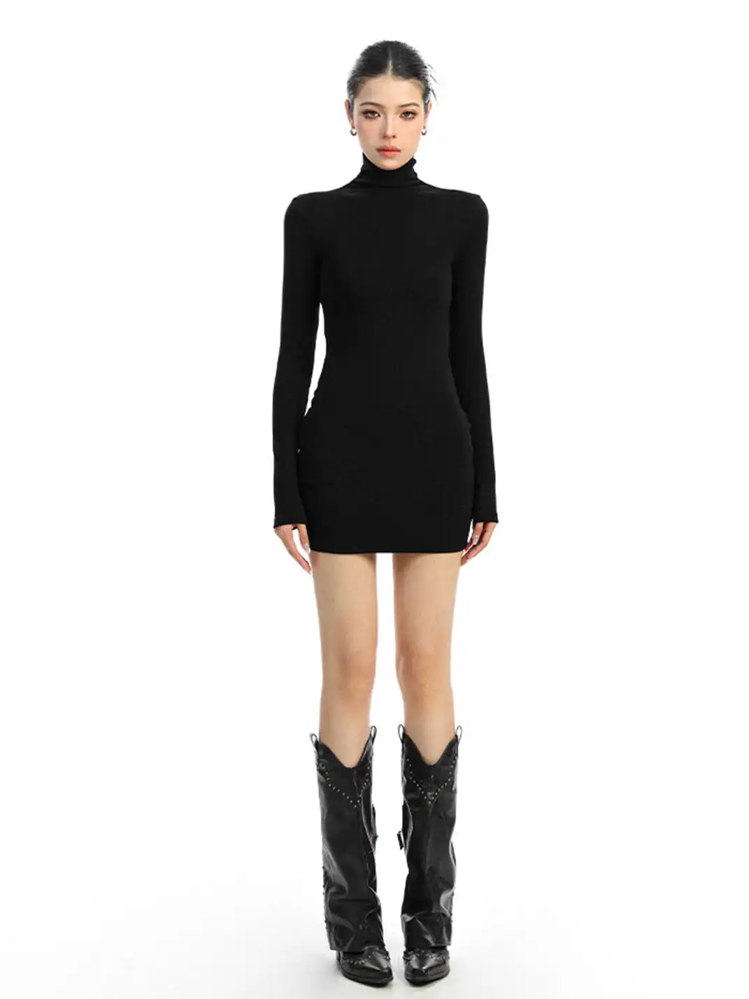 BIGGOLD | High-Neck Long-Sleeved Bodycon Dress