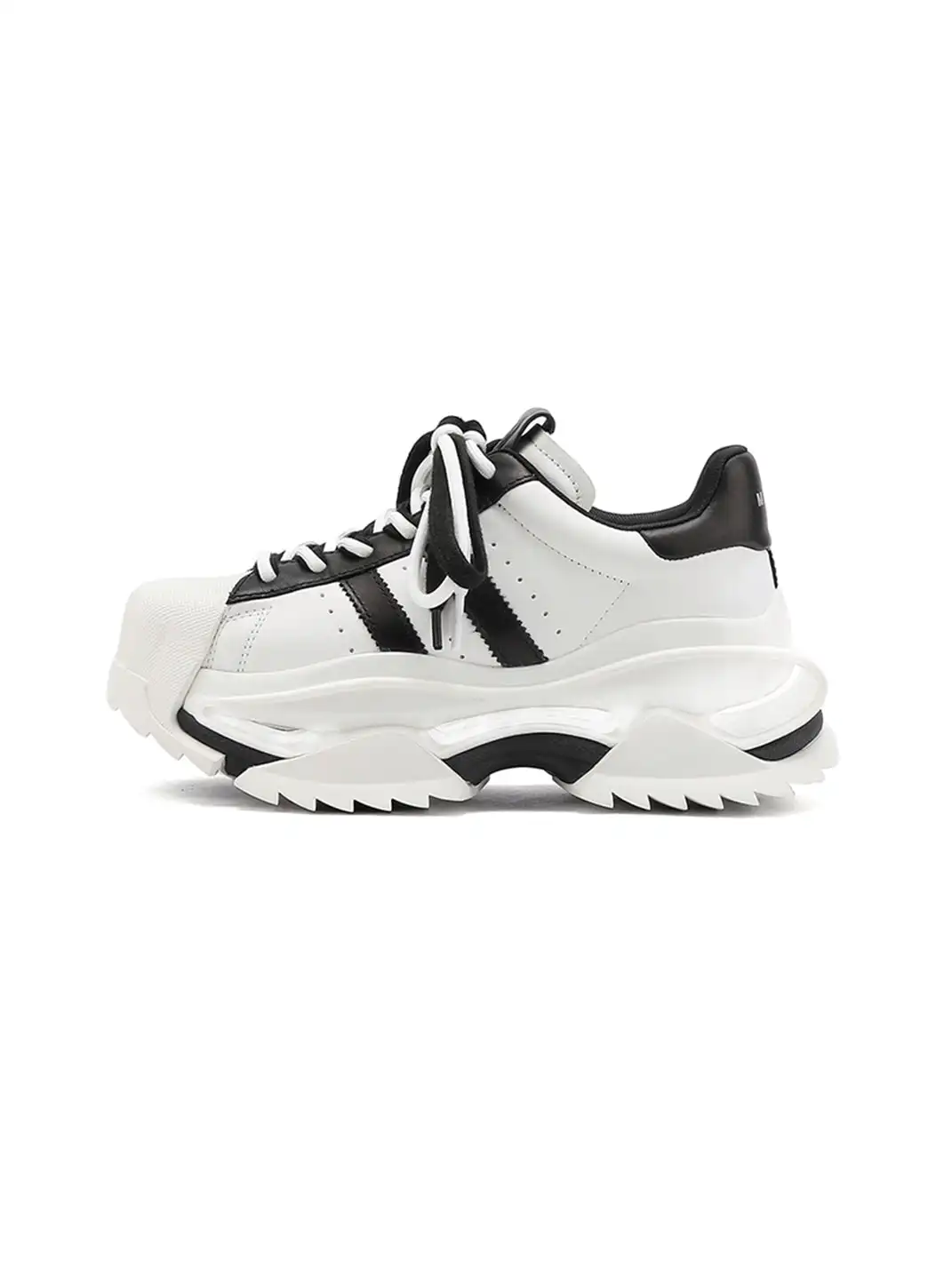 M88M | Fashionable Hollowed-Out Sole Platform Sneakers-Black White