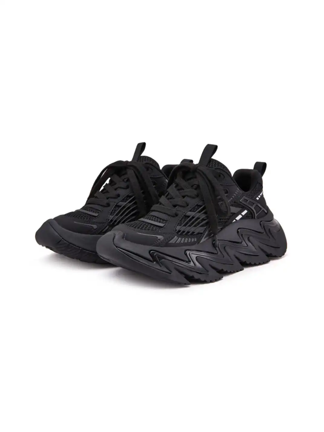 M88M | Zigzag Sole Chunky Sneakers-Black