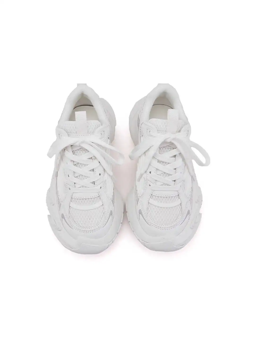 M88M | Zigzag Sole Chunky Sneakers-White