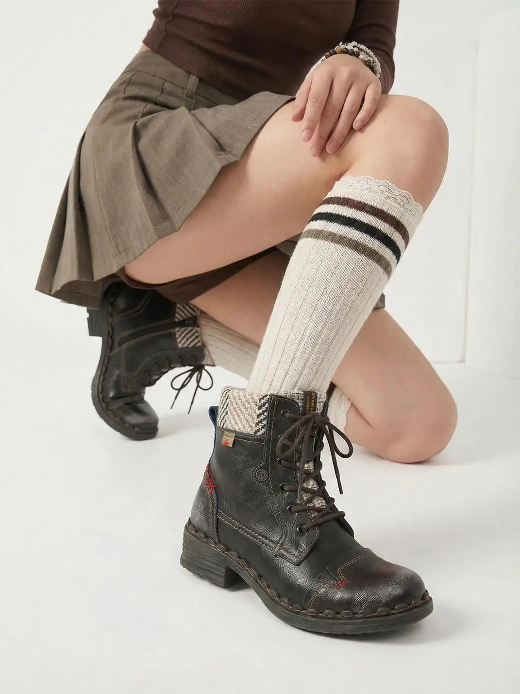 TMA EYES | Hand-Stitched Woven Lace-Up Boots-Black