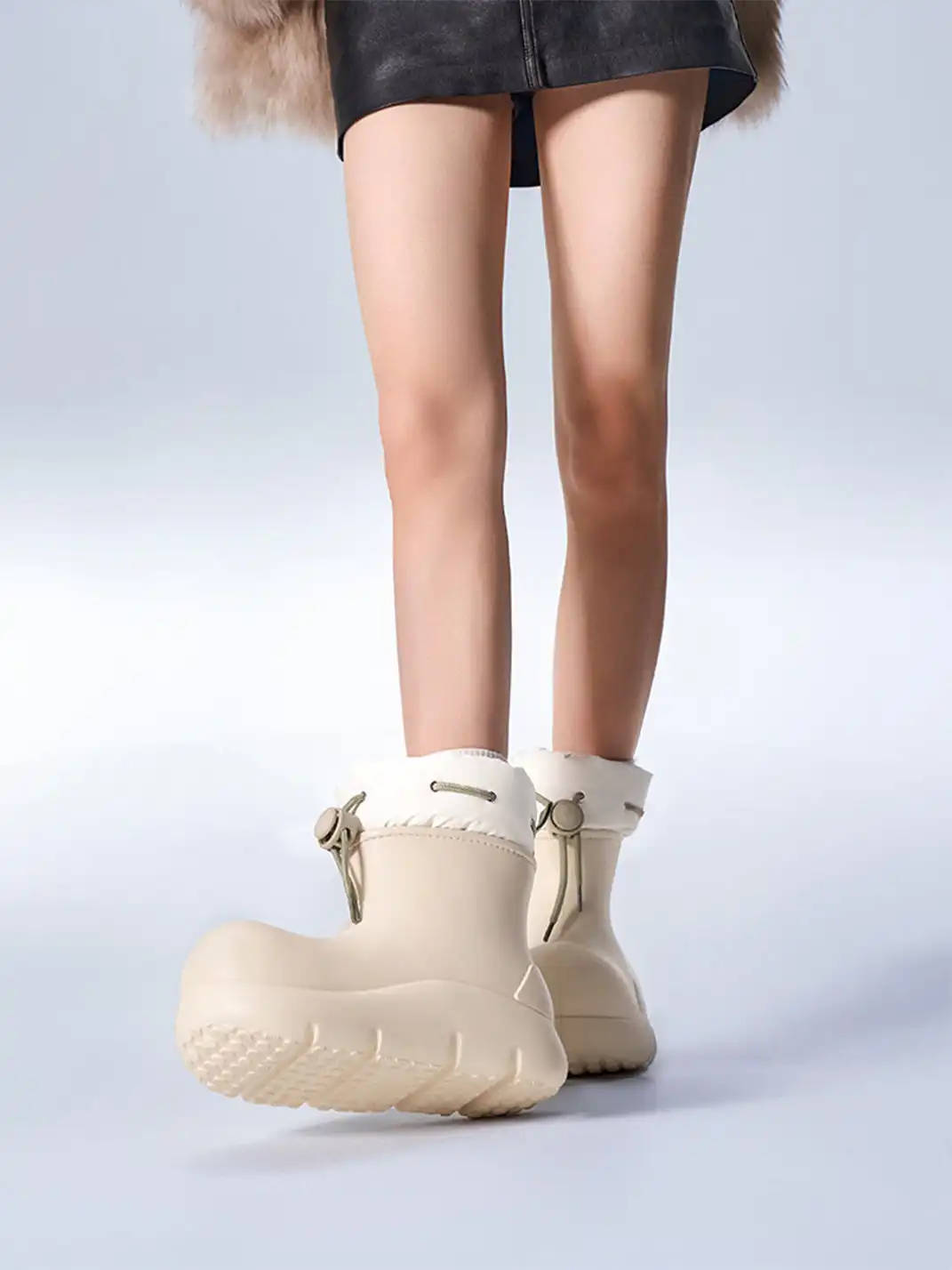 BEYS | Minimalist Waterproof Winter Boots with Adjustable Drawstring-Beige