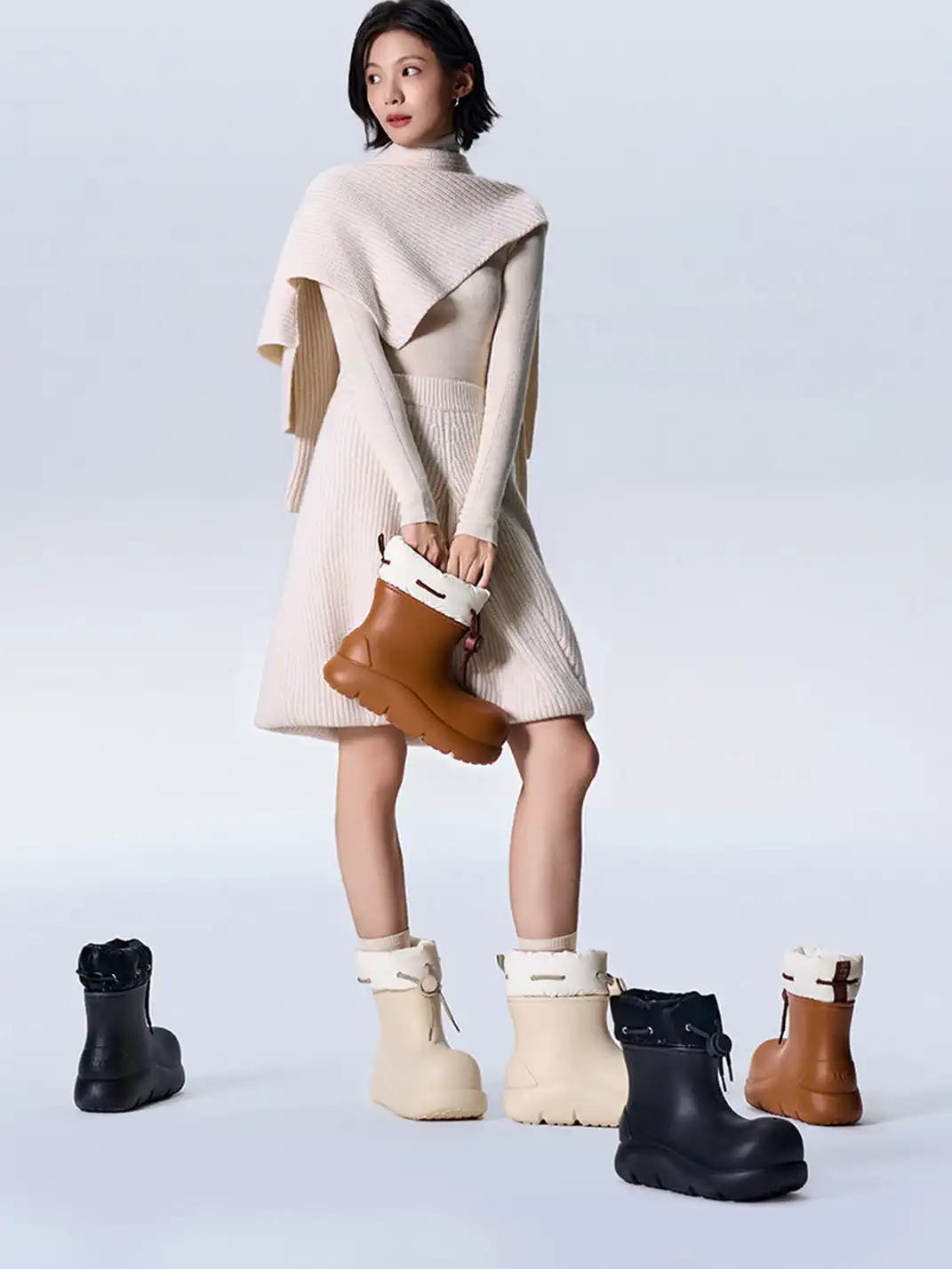 BEYS | Minimalist Waterproof Winter Boots with Adjustable Drawstring-Beige