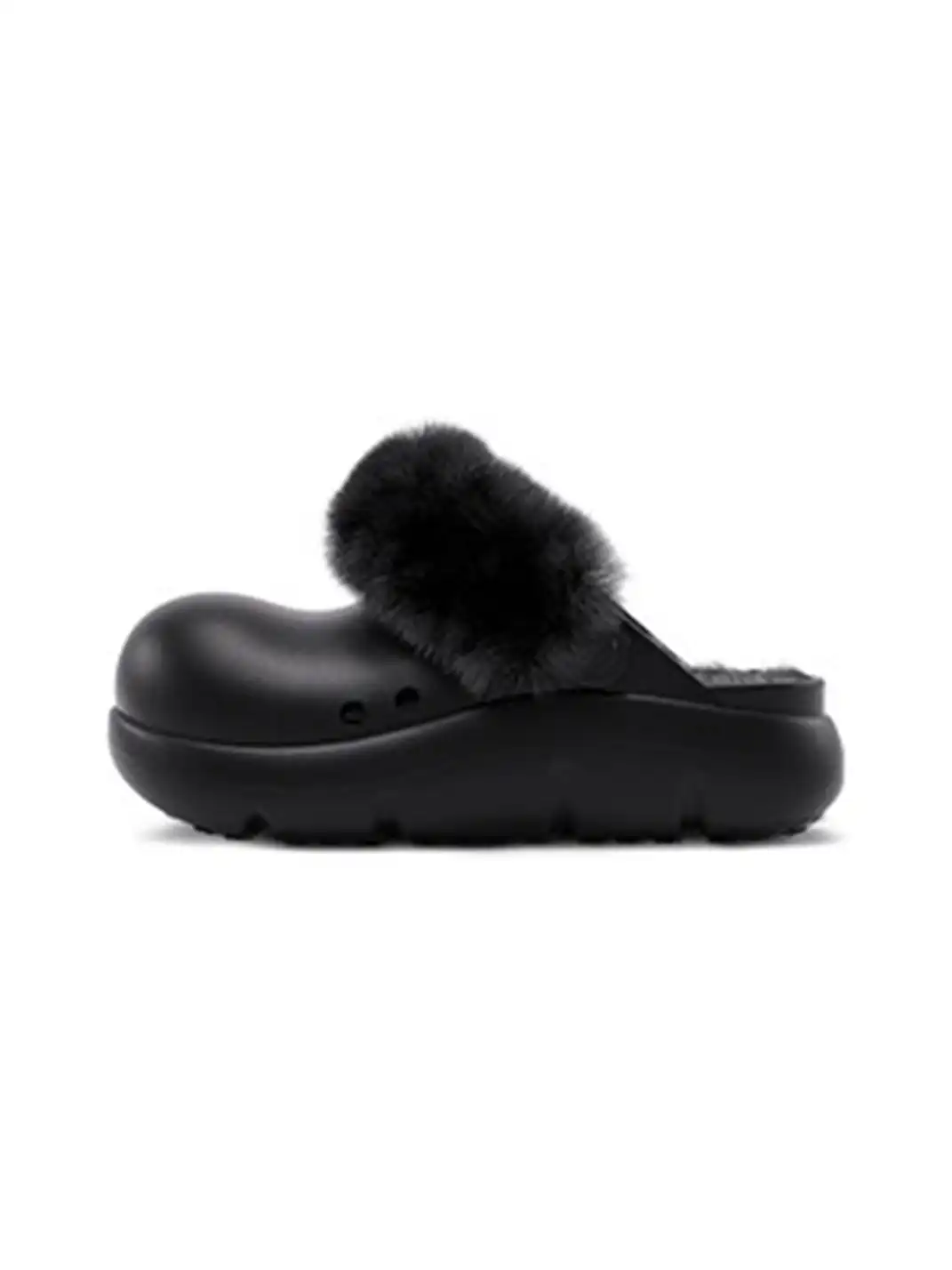 BEYS | Faux Fur Lined Slippers-Black