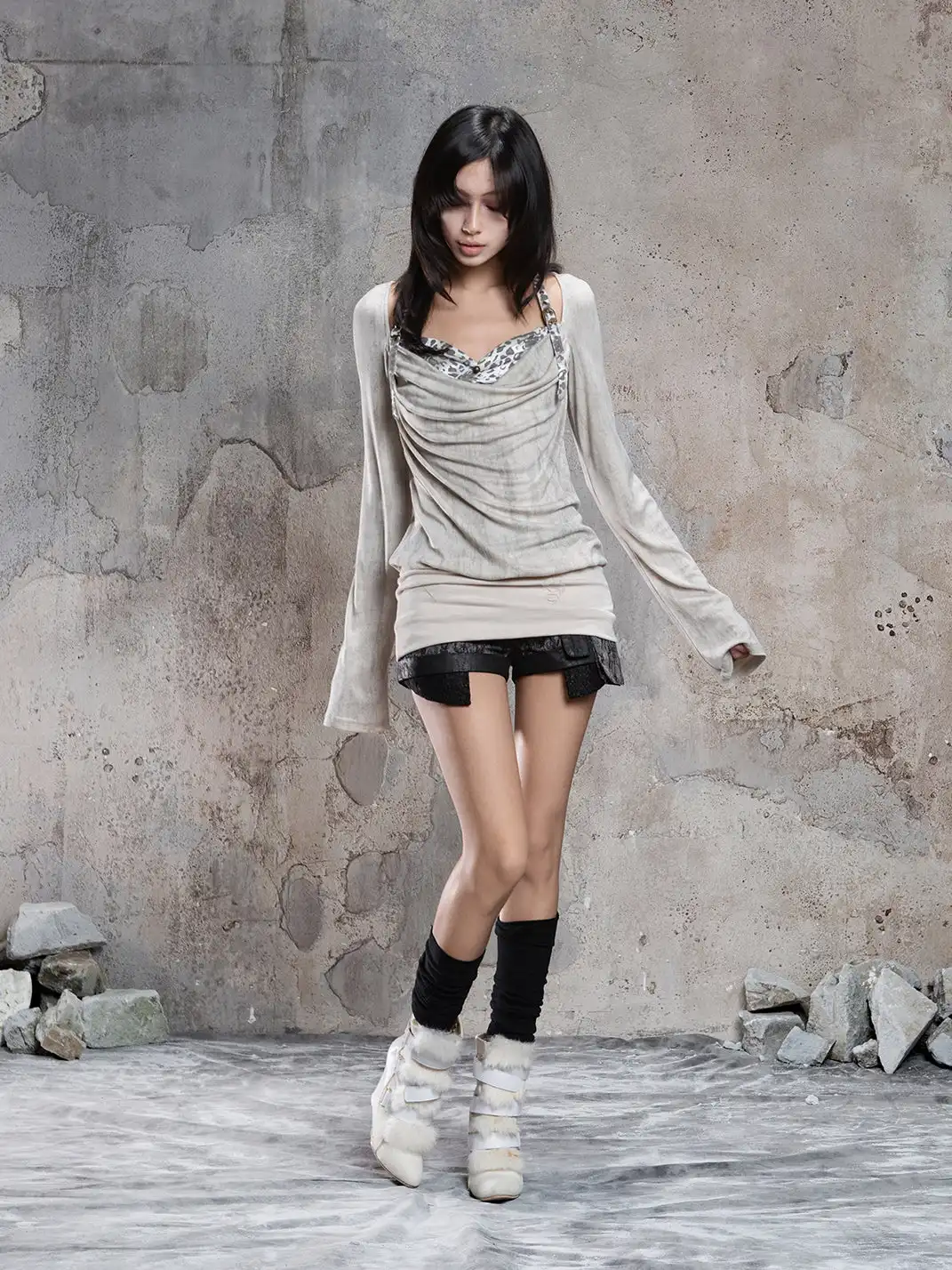 ARIADNAw | Off-Shoulder Ruffled Mid-Length Slimming Punk Top