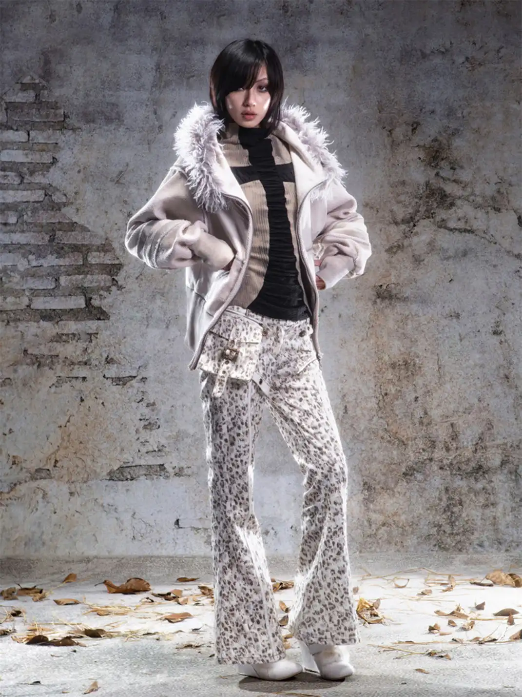 ARIADNAw | Cross-Shaped Two-Way Knitted Long-Sleeved Sweater