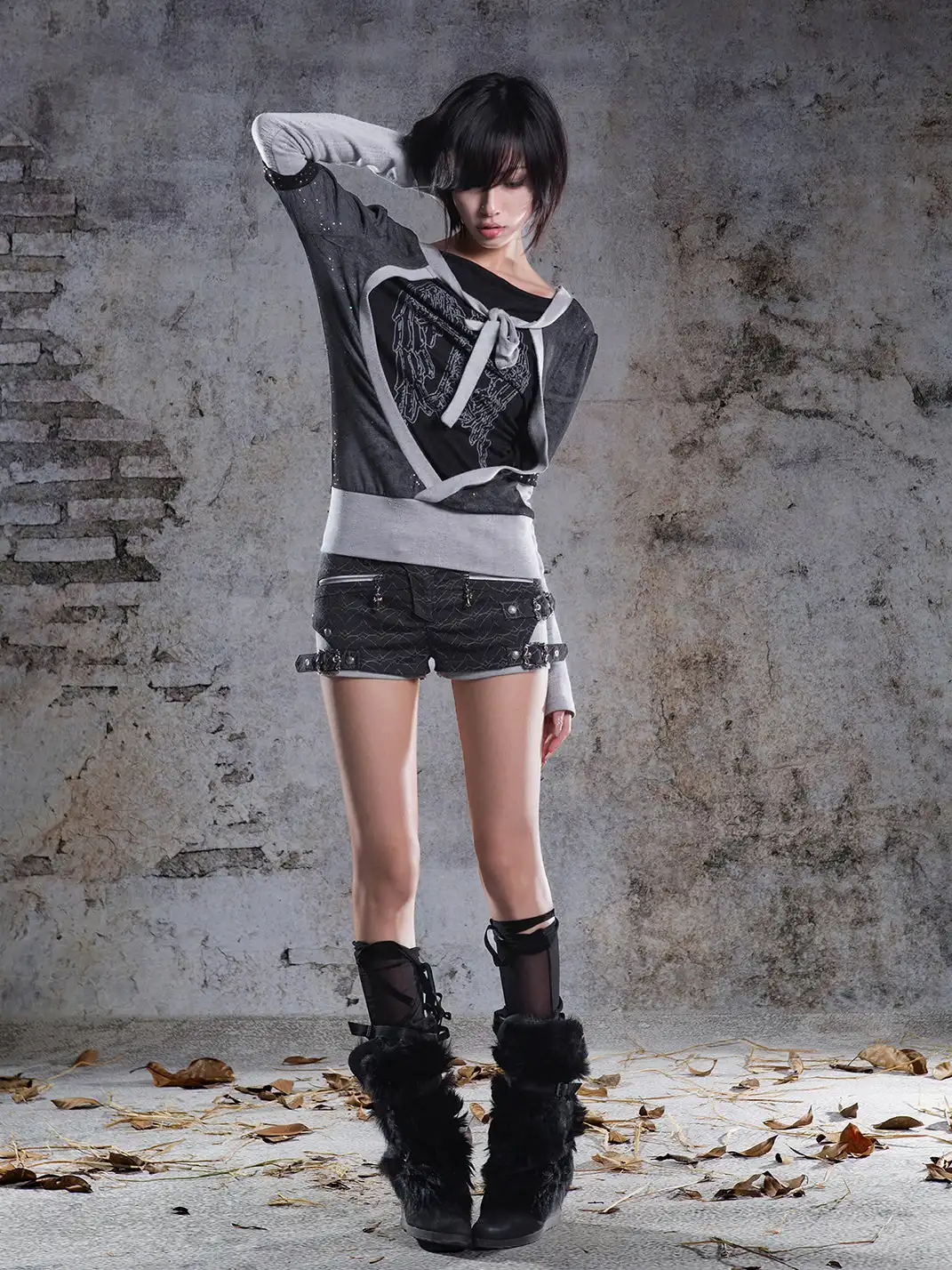 ARIADNAw | Faux Two-Piece Low-Rise Shorts