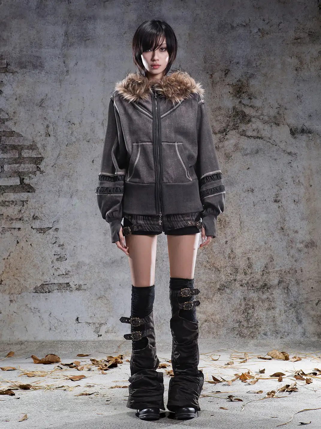 ARIADNAw | Faux Two-Piece Low-Waisted Leg Warmers