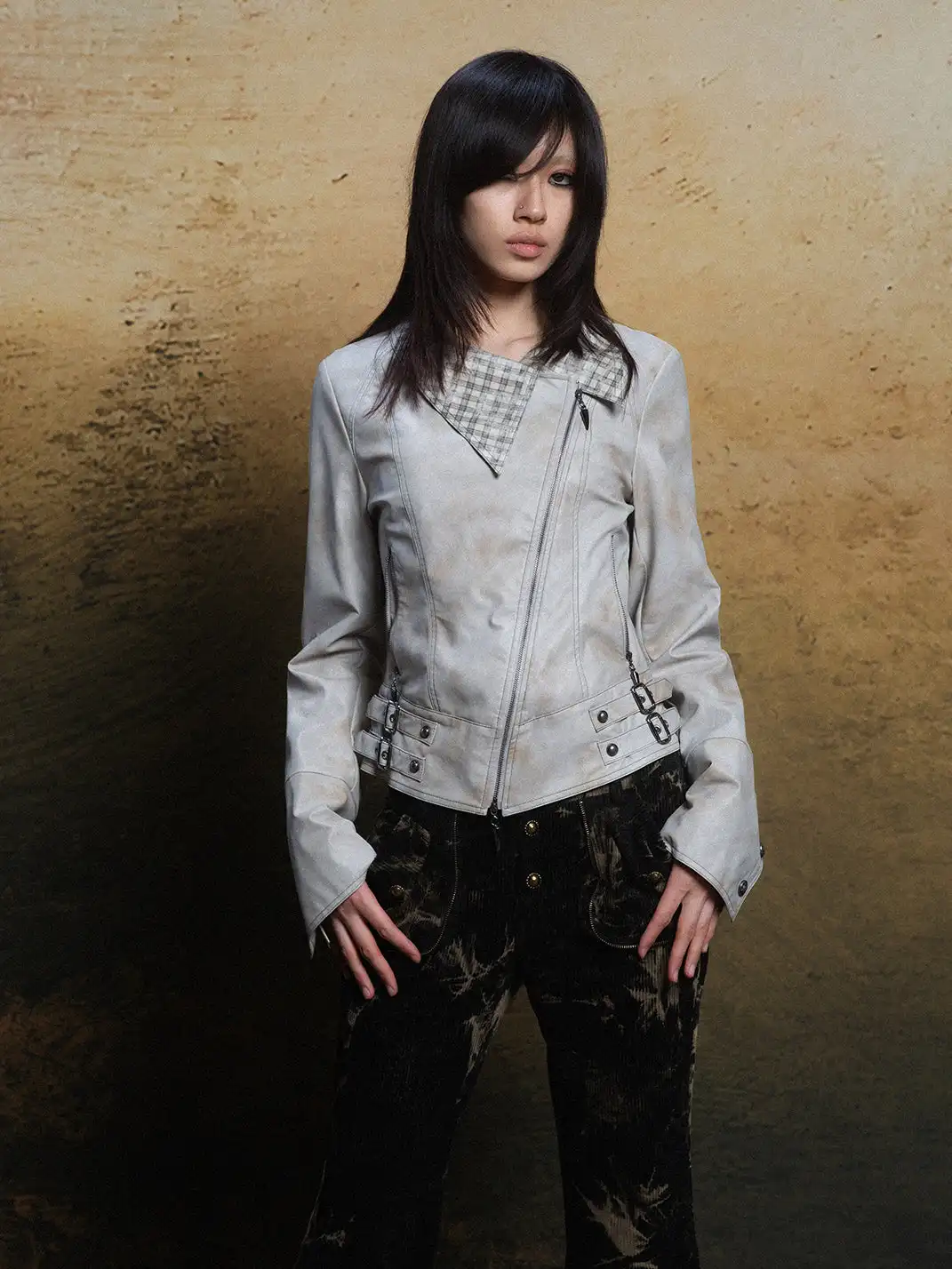ARIADNAw | Asymmetric Collar Short Leather Jacket