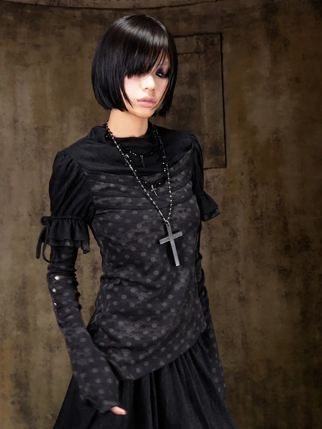 ARIADNAw | Asymmetrical Ruffle Sleeve Turtleneck Top