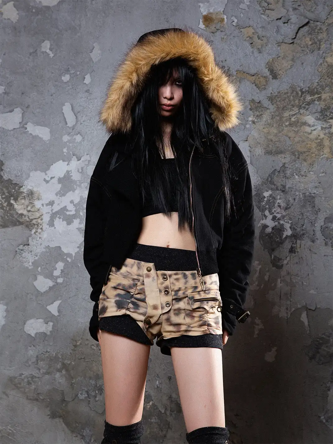ARIADNAw | Heavy-Duty Two-Way Short Jacket With Fur Collar