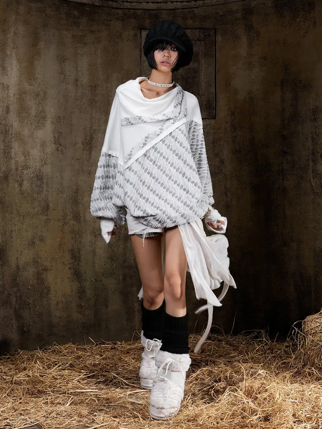 ARIADNAw | Turtleneck Batwing Sleeve Knit Top